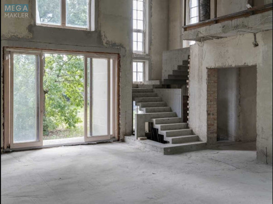 Продаж дома, 2&nbsp;поверху, 600&nbsp;кв.м, 10&nbsp;кімнат, ділянка 16&nbsp;соток, <a class="location-link" href="/bucha/" title="Недвижимость Буча">Буча</a>, Тургенева (изображение 12)