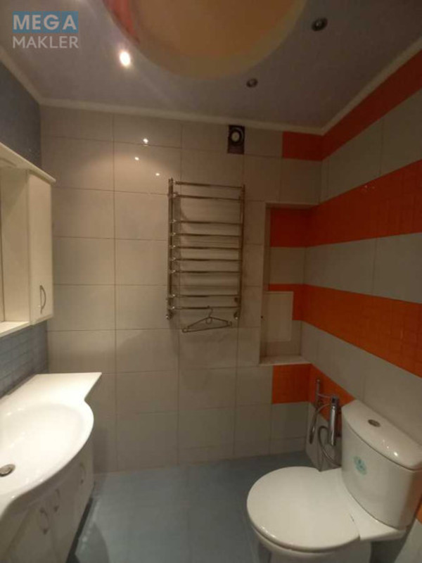 Оренда 2 кімнатної квартири, <a class="location-link" href="/kiev/" title="Недвижимость Київ">Київ</a>, <a class="location-link" href="/kiev/kalininskij/" title="Недвижимость Калининский район">Калининский р-н</a>, Верховної Ради бульв., 14б (изображение 6)