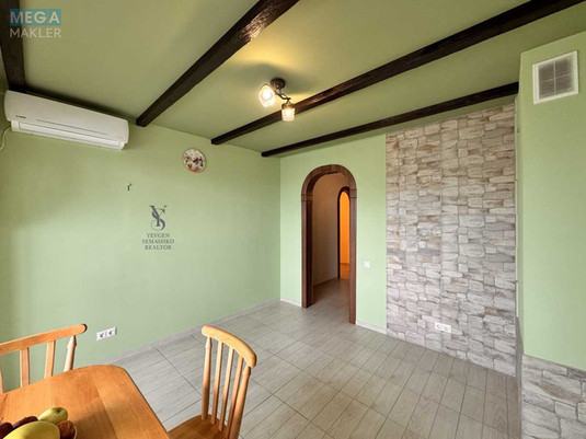 Оренда 1 кімнатної квартири, <a class="location-link" href="/kiev/" title="Недвижимость Київ">Київ</a>, <a class="location-link" href="/kiev/podolskij/" title="Недвижимость Подільський район">Подільський р-н</a>, Сергея Данченко вул., 3 (изображение 9)