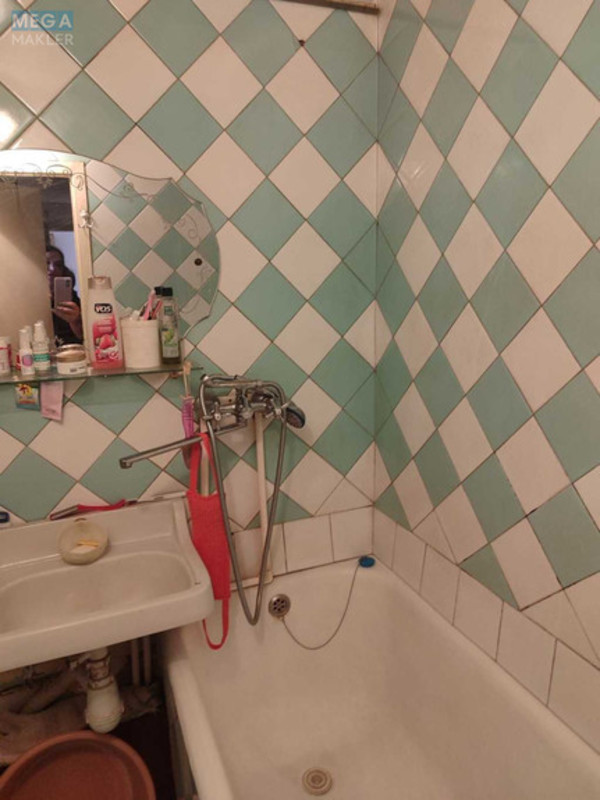 Оренда кімнати (підселення), <a class="location-link" href="/kiev/" title="Недвижимость Київ">Київ</a>, <a class="location-link" href="/kiev/svyatoshinskij/" title="Недвижимость Святошинський район">Святошинський р-н</a>, Гната Юры ул. (изображение 6)