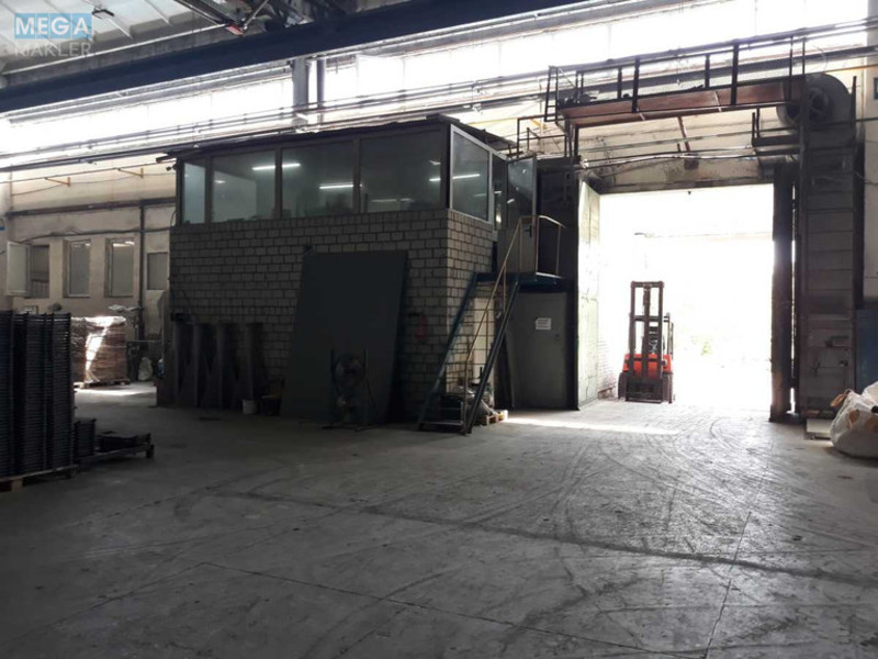 Оренда комерційної нерухомості, 1&nbsp;300&nbsp;кв.м, под склад, <a class="location-link" href="/kiev/" title="Недвижимость Київ">Київ</a>, <a class="location-link" href="/kiev/dneprovskij/" title="Недвижимость Днепровский район">Днепровский р-н</a>, Столичное шоссе (изображение 2)