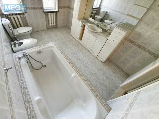 Продаж дома, 2&nbsp;поверху, 330&nbsp;кв.м, 5&nbsp;кімнат, ділянка 12&nbsp;соток, <a class="location-link" href="/dnepropetrovsk/" title="Недвижимость Дніпра">Дніпро</a>, Звездная (изображение 9)