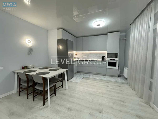 Продаж 3 кімнатної квартири (85/45/11), 6 пов. 17 пов. будинку, <a class="location-link" href="/kiev/" title="Недвижимость Київ">Київ</a>, <a class="location-link" href="/kiev/solomenskij/" title="Недвижимость Солом'янський район">Солом'янський р-н</a>, Вацлава Гавела бульв., 28 (изображение 2)