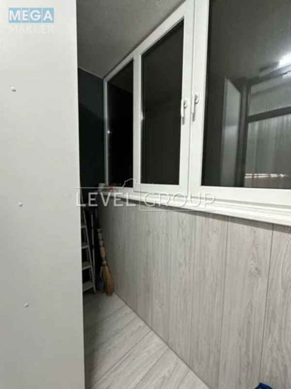 Продаж 3 кімнатної квартири (85/45/11), 6 пов. 17 пов. будинку, <a class="location-link" href="/kiev/" title="Недвижимость Київ">Київ</a>, <a class="location-link" href="/kiev/solomenskij/" title="Недвижимость Солом'янський район">Солом'янський р-н</a>, Вацлава Гавела бульв., 28 (изображение 20)