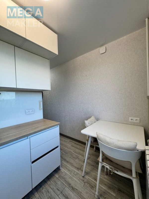 Продаж 1 кімнатної квартири (33/17/7), 6 пов. 9 пов. будинку, <a class="location-link" href="/pesochin/" title="Недвижимость Пісочин">Пісочин</a>, Набережна (изображение 9)