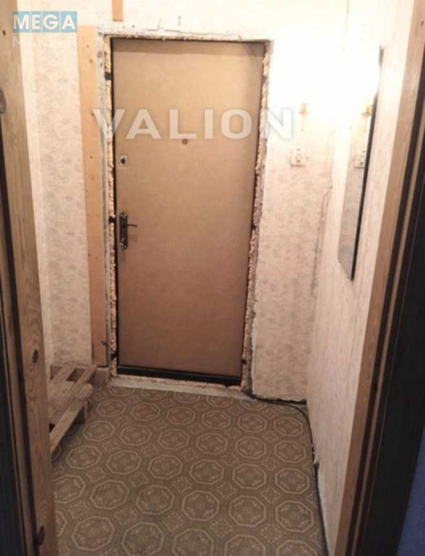 Продаж 3 кімнатної квартири (78,7/41,6/8,2), 4 пов. 16 пов. будинку, <a class="location-link" href="/kiev/" title="Недвижимость Київ">Київ</a>, <a class="location-link" href="/kiev/darnickij/" title="Недвижимость Дарницький район">Дарницький р-н</a>, Срібнокільська вул., 8 (изображение 2)