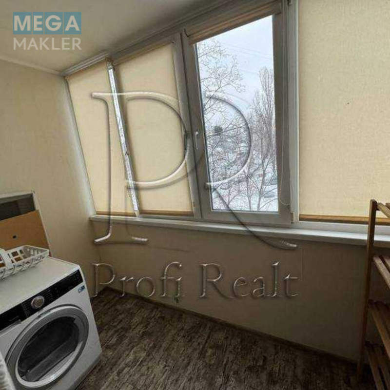 Продаж 2 кімнатної квартири (47/28/8), 3 пов. 9 пов. будинку, <a class="location-link" href="/kiev/" title="Недвижимость Київ">Київ</a>, <a class="location-link" href="/kiev/dneprovskij/" title="Недвижимость Дніпровський район">Дніпровський р-н</a>, Тичини Павла проспект, 22А (изображение 9)