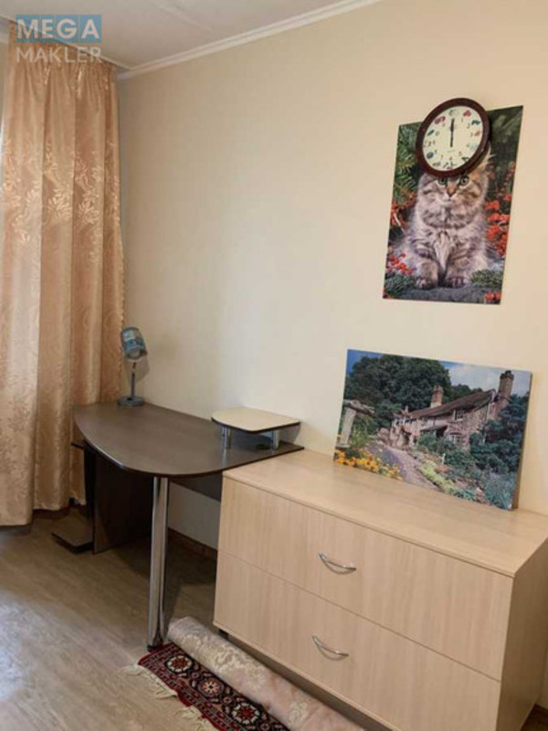 Оренда 3 кімнатної квартири, <a class="location-link" href="/kiev/" title="Недвижимость Київ">Київ</a>, <a class="location-link" href="/kiev/podolskij/" title="Недвижимость Подільський район">Подільський р-н</a>, Свободы просп., 1А (изображение 7)