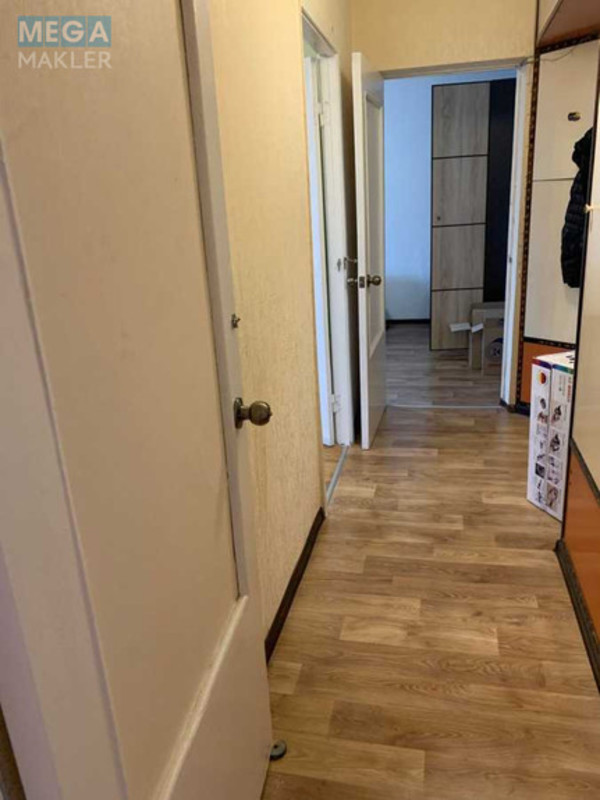 Оренда 3 кімнатної квартири, <a class="location-link" href="/kiev/" title="Недвижимость Київ">Київ</a>, <a class="location-link" href="/kiev/podolskij/" title="Недвижимость Подільський район">Подільський р-н</a>, Свободы просп., 1А (изображение 11)