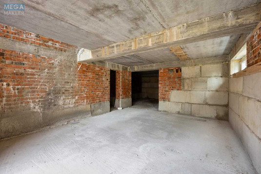 Продаж дома, 2&nbsp;поверху, 323&nbsp;кв.м, 7&nbsp;кімнат, ділянка 6&nbsp;соток, <a class="location-link" href="/shodnica/" title="Недвижимость Східниця">Східниця</a>, Довбуша, 20 (изображение 14)