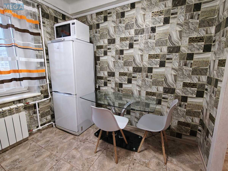 Оренда 1 кімнатної квартири, <a class="location-link" href="/kiev/" title="Недвижимость Київ">Київ</a>, <a class="location-link" href="/kiev/obolonskij/" title="Недвижимость Оболонський район">Оболонський р-н</a>, Оболонський просп., 43 (изображение 3)