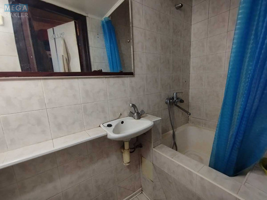 Оренда 1 кімнатної квартири, <a class="location-link" href="/kiev/" title="Недвижимость Київ">Київ</a>, <a class="location-link" href="/kiev/desnyanskij/" title="Недвижимость Деснянський район">Деснянський р-н</a>, Мілютенка вул., 3 (изображение 14)