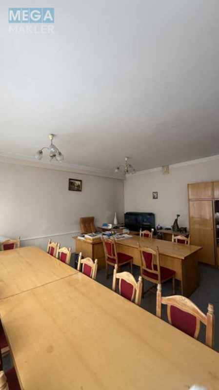 Продаж комерційної нерухомості, 570&nbsp;кв.м, под офис, <a class="location-link" href="/lviv/" title="Недвижимость Львів">Львів</a>, <a class="location-link" href="/lviv/shevchenkovskij/" title="Недвижимость Шевченківський район">Шевченківський р-н</a>, Чорновола, 65 (изображение 5)
