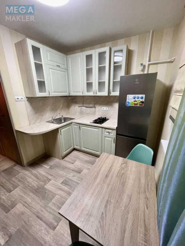 Оренда 2 кімнатної квартири, <a class="location-link" href="/kiev/" title="Недвижимость Київ">Київ</a>, <a class="location-link" href="/kiev/obolonskij/" title="Недвижимость Оболонський район">Оболонський р-н</a>, Оболонський просп., 12 (изображение 2)