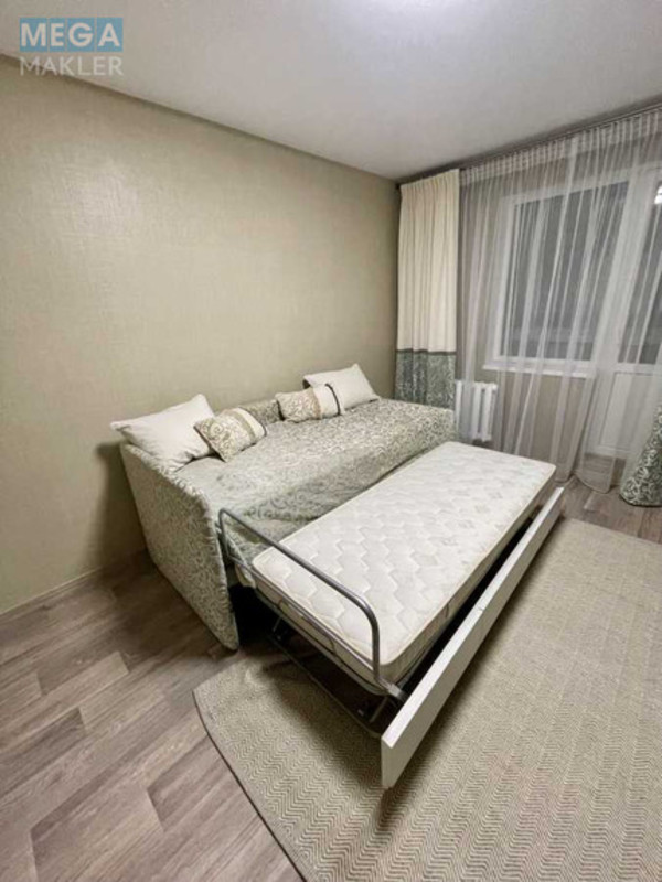 Оренда 2 кімнатної квартири, <a class="location-link" href="/kiev/" title="Недвижимость Київ">Київ</a>, <a class="location-link" href="/kiev/obolonskij/" title="Недвижимость Оболонський район">Оболонський р-н</a>, Оболонський просп., 12 (изображение 11)