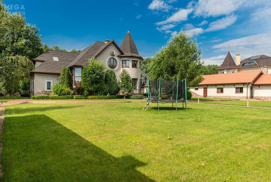 Продаж дома, 2&nbsp;поверху, 265&nbsp;кв.м, 5&nbsp;кімнат, ділянка 90&nbsp;соток, <a class="location-link" href="/procov/" title="Недвижимость Проців">Проців</a>, Дамба (изображение 9)