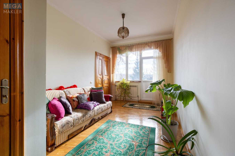 Продаж дома, 3&nbsp;поверху, 184&nbsp;кв.м, 3&nbsp;кімнати, ділянка 24&nbsp;сотки, <a class="location-link" href="/pustomyty/" title="Недвижимость Пустоміті">Пустомити</a>, Підсадки (изображение 9)