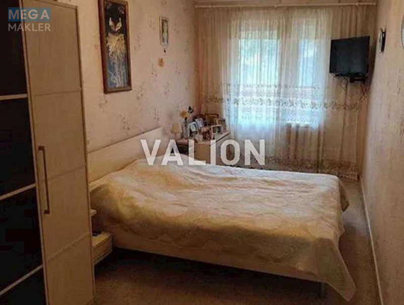 Продаж 3 кімнатної квартири (63/41/7), 6 пов. 9 пов. будинку, <a class="location-link" href="/kiev/" title="Недвижимость Київ">Київ</a>, <a class="location-link" href="/kiev/goloseevskij/" title="Недвижимость Голосіївський район">Голосіївський р-н</a>, Пирогівський шлях вул., 46 (изображение 3)