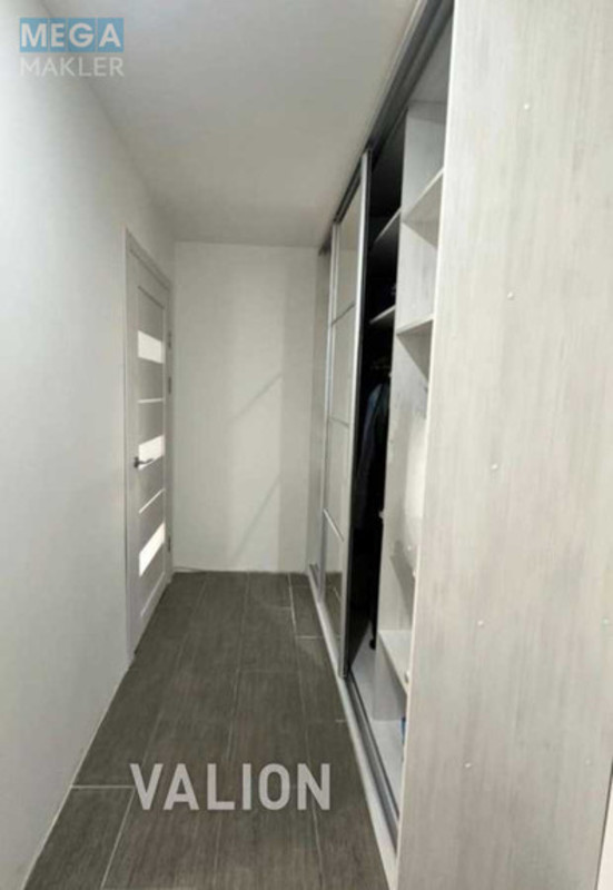 Продаж 1 кімнатної квартири (46,6/25,3/7), 5 пов. 9 пов. будинку, <a class="location-link" href="/kiev/" title="Недвижимость Київ">Київ</a>, <a class="location-link" href="/kiev/darnickij/" title="Недвижимость Дарницький район">Дарницький р-н</a>, Ялтинська вул., 5Б (изображение 4)