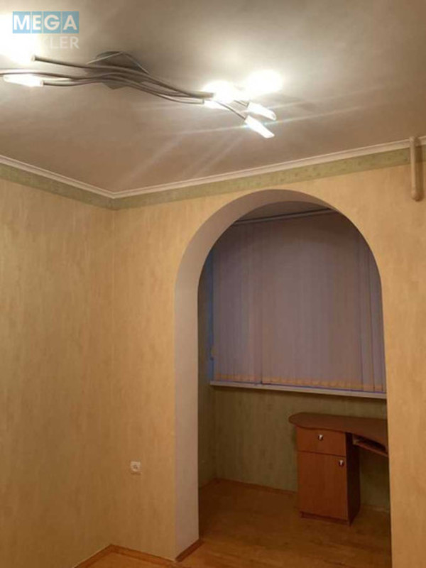 Оренда 3 кімнатної квартири, <a class="location-link" href="/odessa/" title="Недвижимость Одеса">Одеса</a>, <a class="location-link" href="/odessa/malinovskij/" title="Недвижимость Малиновський район">Малиновський р-н</a>, Варненская, 23 (изображение 2)