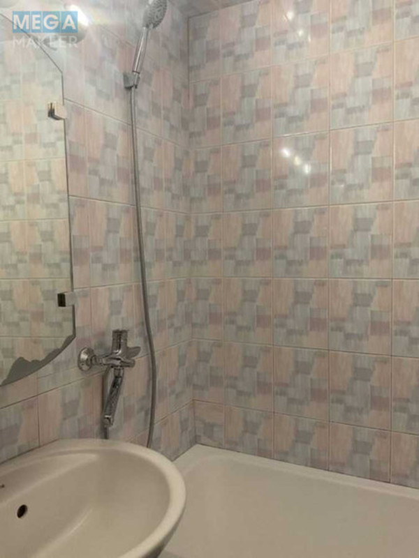 Оренда 3 кімнатної квартири, <a class="location-link" href="/odessa/" title="Недвижимость Одеса">Одеса</a>, <a class="location-link" href="/odessa/malinovskij/" title="Недвижимость Малиновський район">Малиновський р-н</a>, Варненская, 23 (изображение 5)