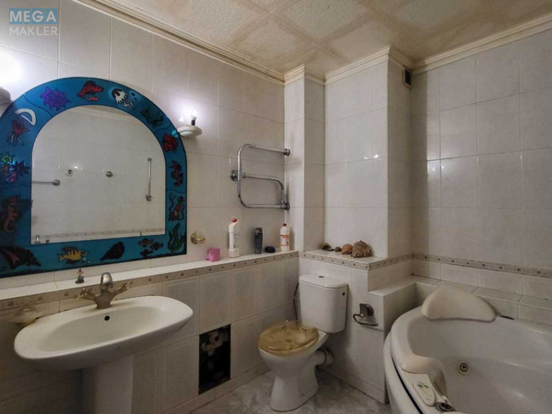 Продаж 3 кімнатної квартири (98/70/10), 10 пов. 10 пов. будинку, <a class="location-link" href="/kiev/" title="Недвижимость Київ">Київ</a>, <a class="location-link" href="/kiev/darnickij/" title="Недвижимость Дарницький район">Дарницький р-н</a>, Бориса Гмирі вул., 5 (изображение 16)