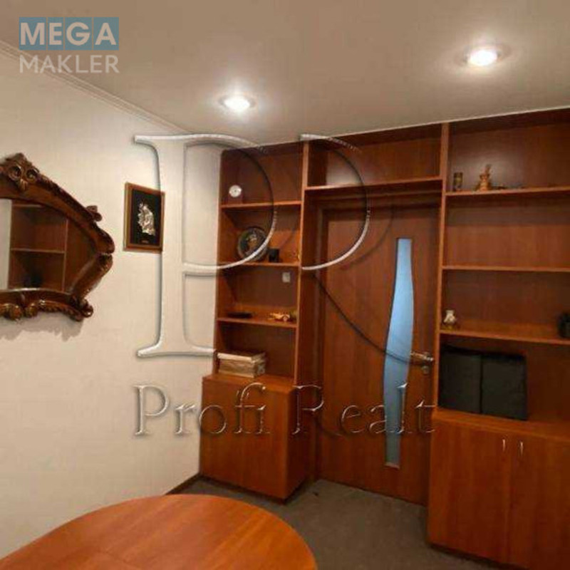 Продаж 3 кімнатної квартири (52/39/6), 1 пов. 5 пов. будинку, <a class="location-link" href="/kiev/" title="Недвижимость Київ">Київ</a>, <a class="location-link" href="/kiev/shevchenkovskij/" title="Недвижимость Шевченківський район">Шевченківський р-н</a>, Берестейский проспект, 79 (изображение 10)