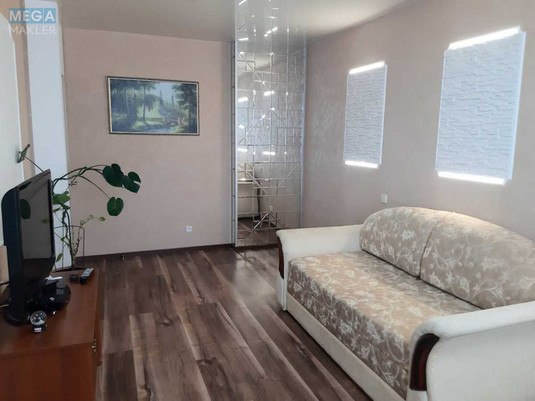 Оренда 1 кімнатної квартири, <a class="location-link" href="/kiev/" title="Недвижимость Київ">Київ</a>, <a class="location-link" href="/kiev/darnickij/" title="Недвижимость Дарницький район">Дарницький р-н</a>, Бориса Гмирі вул., 17 (изображение 2)