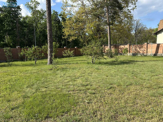 Продаж дома, 2&nbsp;поверху, 240&nbsp;кв.м, 5&nbsp;кімнат, ділянка 15&nbsp;соток, <a class="location-link" href="/kiev/" title="Недвижимость Київ">Київ</a>, <a class="location-link" href="/kiev/obolonskij/" title="Недвижимость Оболонський район">Оболонський р-н</a>, Квитки Цисык ул., 81 (изображение 22)