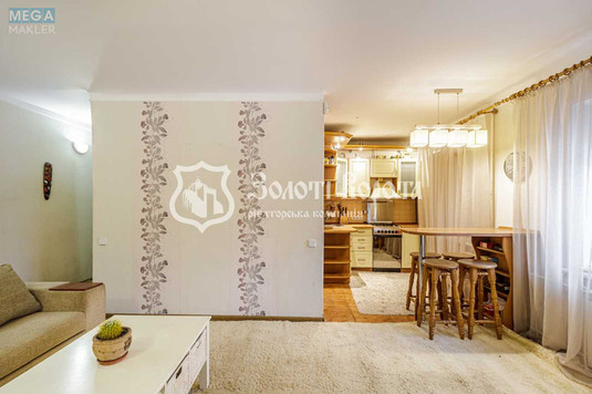 Продаж 3 кімнатної квартири (56,2/41/5,5), 2 пов. 5 пов. будинку, <a class="location-link" href="/kiev/" title="Недвижимость Київ">Київ</a>, <a class="location-link" href="/kiev/dneprovskij/" title="Недвижимость Дніпровський район">Дніпровський р-н</a>, Верховної Ради бульв., 22 (изображение 4)