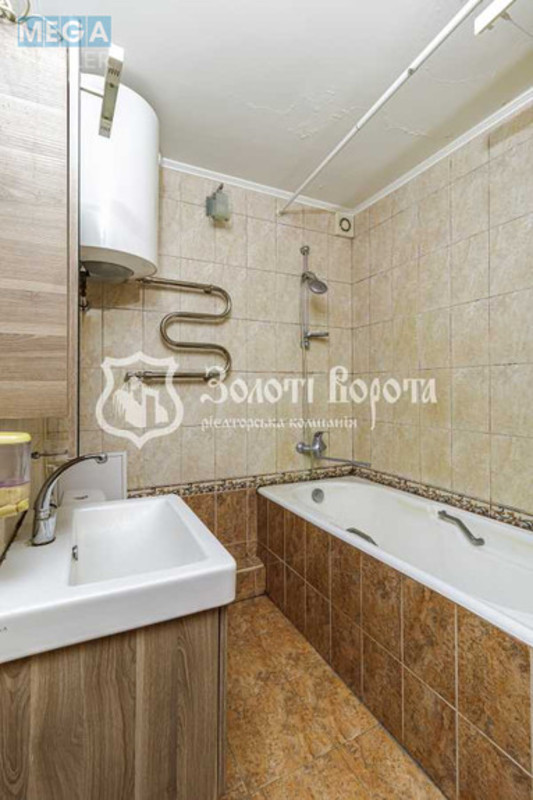 Продаж 3 кімнатної квартири (56,2/41/5,5), 2 пов. 5 пов. будинку, <a class="location-link" href="/kiev/" title="Недвижимость Київ">Київ</a>, <a class="location-link" href="/kiev/dneprovskij/" title="Недвижимость Дніпровський район">Дніпровський р-н</a>, Верховної Ради бульв., 22 (изображение 18)