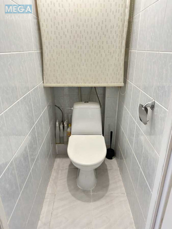 Продаж 3 кімнатної квартири (59/40/8), 9 пов. 9 пов. будинку, <a class="location-link" href="/kiev/" title="Недвижимость Київ">Київ</a>, <a class="location-link" href="/kiev/shevchenkovskij/" title="Недвижимость Шевченківський район">Шевченківський р-н</a>, Борщагівська вул., 4 (изображение 16)