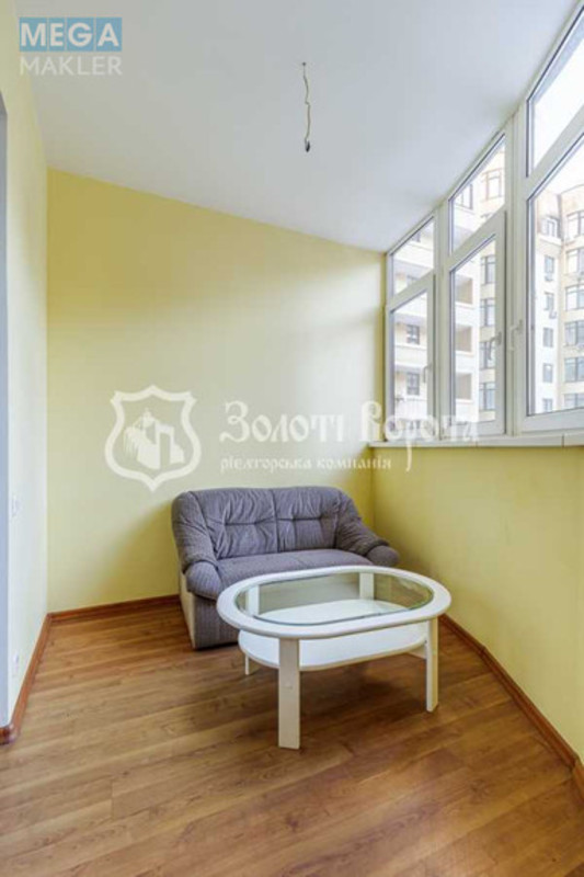 Продаж 2 кімнатної квартири (84/39/13), 3 пов. 18 пов. будинку, <a class="location-link" href="/kiev/" title="Недвижимость Київ">Київ</a>, <a class="location-link" href="/kiev/shevchenkovskij/" title="Недвижимость Шевченківський район">Шевченківський р-н</a>, Дмитрівська вул., 69 (изображение 12)