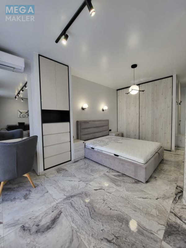 Оренда 1 кімнатної квартири, <a class="location-link" href="/kiev/" title="Недвижимость Київ">Київ</a>, <a class="location-link" href="/kiev/pecherskij/" title="Недвижимость Печерський район">Печерський р-н</a>, Предславинська вул., 44 (изображение 5)