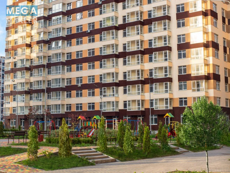 Продаж 1 кімнатної квартири (39/15/10), 11 пов. 25 пов. будинку, <a class="location-link" href="/kiev/" title="Недвижимость Київ">Київ</a>, <a class="location-link" href="/kiev/podolskij/" title="Недвижимость Подільський район">Подільський р-н</a>, Проспект Європейського союзу, 41д ( <img src="https://megamakler.com.ua/metro/ff0000.gif" alt="" class="metro" /> м. Нивки, 10 ) (изображение 11)