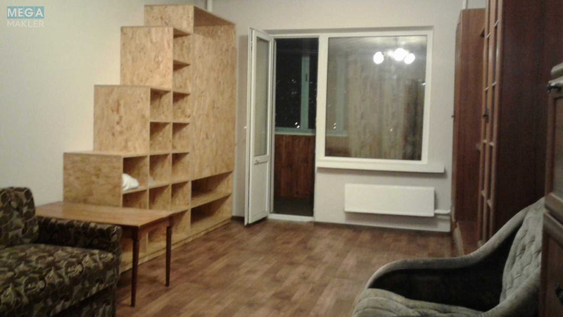 Продаж 1 кімнатної квартири (40/18/7,5), 7 пов. 10 пов. будинку, <a class="location-link" href="/kiev/" title="Недвижимость Київ">Київ</a>, <a class="location-link" href="/kiev/obolonskij/" title="Недвижимость Оболонський район">Оболонський р-н</a>, Автозаводська вул., 93 (изображение 2)