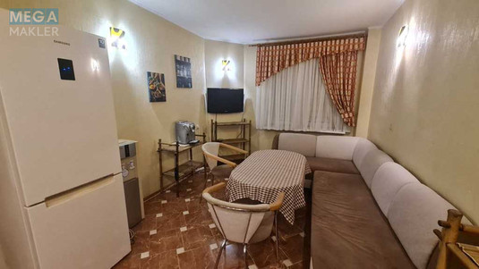 Оренда 3 кімнатної квартири, <a class="location-link" href="/kiev/" title="Недвижимость Київ">Київ</a>, <a class="location-link" href="/kiev/svyatoshinskij/" title="Недвижимость Святошинський район">Святошинський р-н</a>, Святошинская пл., 1 (изображение 15)