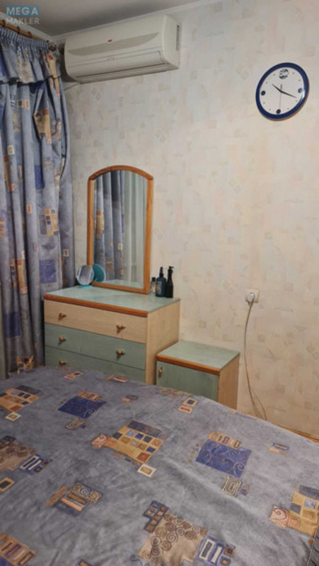 Оренда 3 кімнатної квартири, <a class="location-link" href="/kiev/" title="Недвижимость Київ">Київ</a>, <a class="location-link" href="/kiev/svyatoshinskij/" title="Недвижимость Святошинський район">Святошинський р-н</a>, Святошинская пл., 1 (изображение 18)