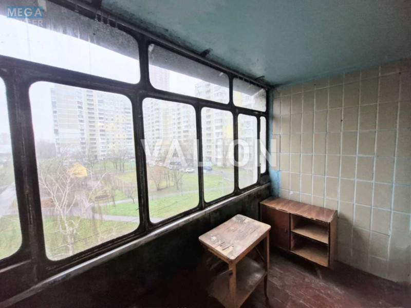 Продаж 2 кімнатної квартири (61/30/8), 4 пов. 16 пов. будинку, <a class="location-link" href="/kiev/" title="Недвижимость Київ">Київ</a>, <a class="location-link" href="/kiev/darnickij/" title="Недвижимость Дарницький район">Дарницький р-н</a>, Ревуцького вул., 7А (изображение 7)