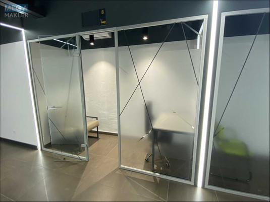 Оренда комерційної нерухомості, 10&nbsp;кв.м, под офис, <a class="location-link" href="/kiev/" title="Недвижимость Київ">Київ</a>, <a class="location-link" href="/kiev/dneprovskij/" title="Недвижимость Дніпровський район">Дніпровський р-н</a>, Евгения Сверстюка ул., 11б (изображение 3)