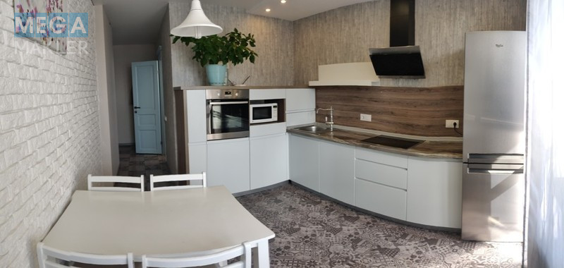 Оренда 1 кімнатної квартири, люкс, <a class="location-link" href="/kiev/" title="Недвижимость Київ">Київ</a>, <a class="location-link" href="/kiev/shevchenkovskij/" title="Недвижимость Шевченківський район">Шевченківський р-н</a>, Юрія Іллєнка (Мельникова) вул. ( <img src="https://megamakler.com.ua/metro/00ff00.gif" alt="" class="metro" /> м. Лукьяновская, 5 ) (изображение 4)