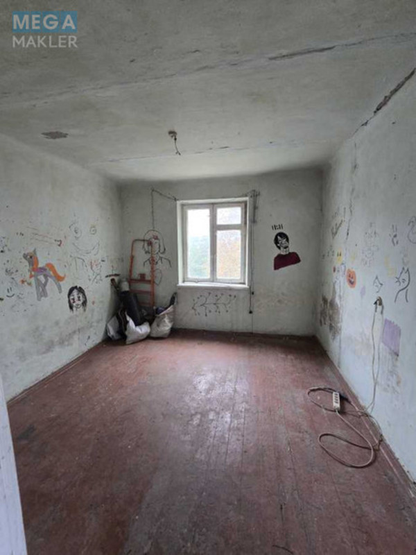 Продаж 3 кімнатної квартири (50/38/4), 4 пов. 5 пов. будинку, <a class="location-link" href="/kharkov/" title="Недвижимость Харків">Харків</a>, <a class="location-link" href="/kharkov/kominternovskij/" title="Недвижимость Слобідський (Комінтернівський) район">Слобідський (Комінтернівський) р-н</a>, Бульвар Юрьева, 19 (изображение 3)