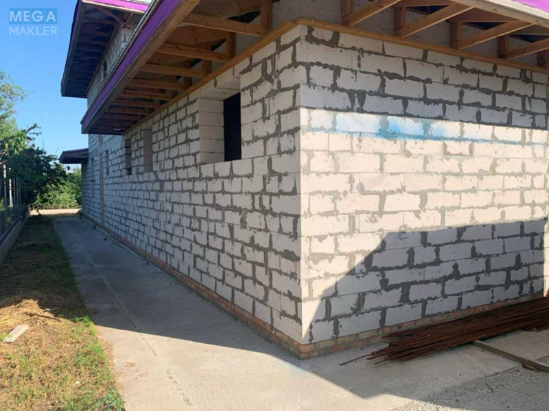 Продаж дома, 2&nbsp;поверху, 266&nbsp;кв.м, 5&nbsp;кімнат, ділянка 10&nbsp;соток, <a class="location-link" href="/zaporozhje/" title="Недвижимость Запоріжжя">Запоріжжя</a>, <a class="location-link" href="/zaporozhje/leninskij/" title="Недвижимость Ленінський район">Ленінський р-н</a>, Станіславського, 43 (изображение 7)