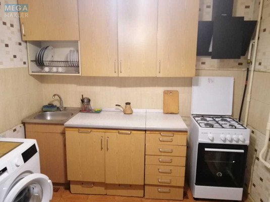 Оренда 1 кімнатної квартири, <a class="location-link" href="/kiev/" title="Недвижимость Київ">Київ</a>, <a class="location-link" href="/kiev/desnyanskij/" title="Недвижимость Деснянський район">Деснянський р-н</a>, Братиславская ул., 38 (изображение 3)