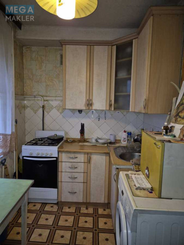 Продаж 2 кімнатної квартири (47,3/27/8), 3 пов. 5 пов. будинку, <a class="location-link" href="/kiev/" title="Недвижимость Київ">Київ</a>, <a class="location-link" href="/kiev/podolskij/" title="Недвижимость Подільський район">Подільський р-н</a>, Івана Виговського вул., 12 (изображение 3)