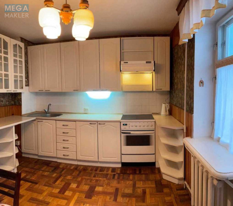 Оренда 3 кімнатної квартири, <a class="location-link" href="/odessa/" title="Недвижимость Одеса">Одеса</a>, <a class="location-link" href="/odessa/malinovskij/" title="Недвижимость Малиновський район">Малиновський р-н</a>, Бугаёвская, 48/2 (изображение 2)