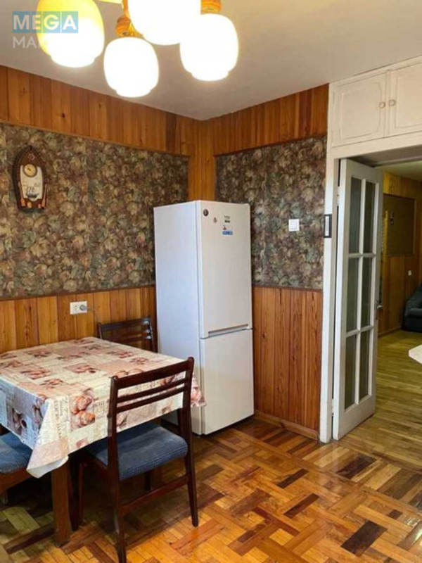 Оренда 3 кімнатної квартири, <a class="location-link" href="/odessa/" title="Недвижимость Одеса">Одеса</a>, <a class="location-link" href="/odessa/malinovskij/" title="Недвижимость Малиновський район">Малиновський р-н</a>, Бугаёвская, 48/2 (изображение 9)