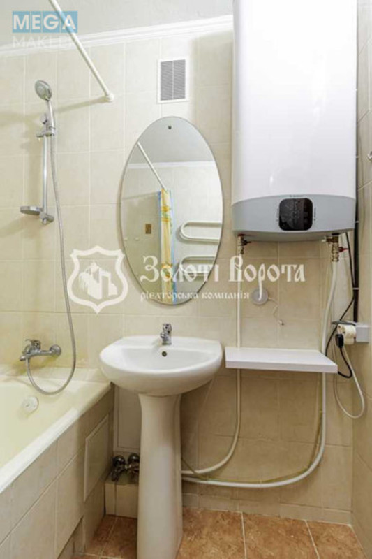 Продаж 3 кімнатної квартири (83/55/11), 6 пов. 9 пов. будинку, <a class="location-link" href="/kiev/" title="Недвижимость Київ">Київ</a>, <a class="location-link" href="/kiev/pecherskij/" title="Недвижимость Печерський район">Печерський р-н</a>, Кловський узвіз, 18 (изображение 15)