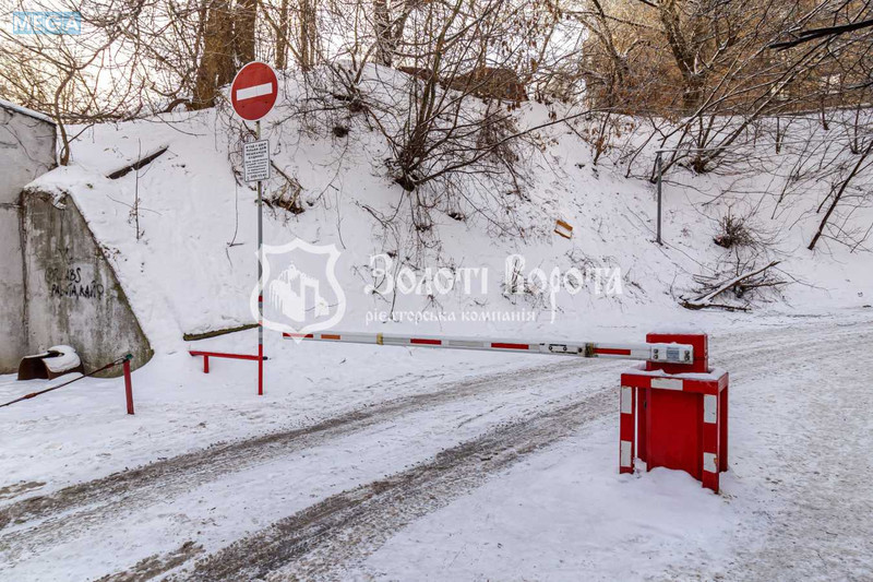 Продаж 3 кімнатної квартири (83/55/11), 6 пов. 9 пов. будинку, <a class="location-link" href="/kiev/" title="Недвижимость Київ">Київ</a>, <a class="location-link" href="/kiev/pecherskij/" title="Недвижимость Печерський район">Печерський р-н</a>, Кловський узвіз, 18 (изображение 22)