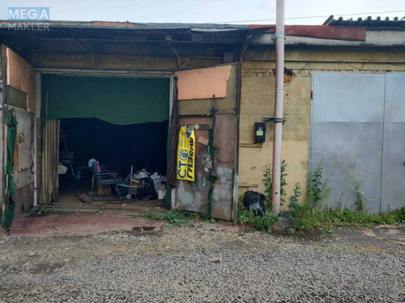 Продаж комерційної нерухомості, 132&nbsp;кв.м, <a class="location-link" href="/kiev/" title="Недвижимость Київ">Київ</a>, <a class="location-link" href="/kiev/desnyanskij/" title="Недвижимость Деснянський район">Деснянський р-н</a>, Пухівська вул., 2 (изображение 6)